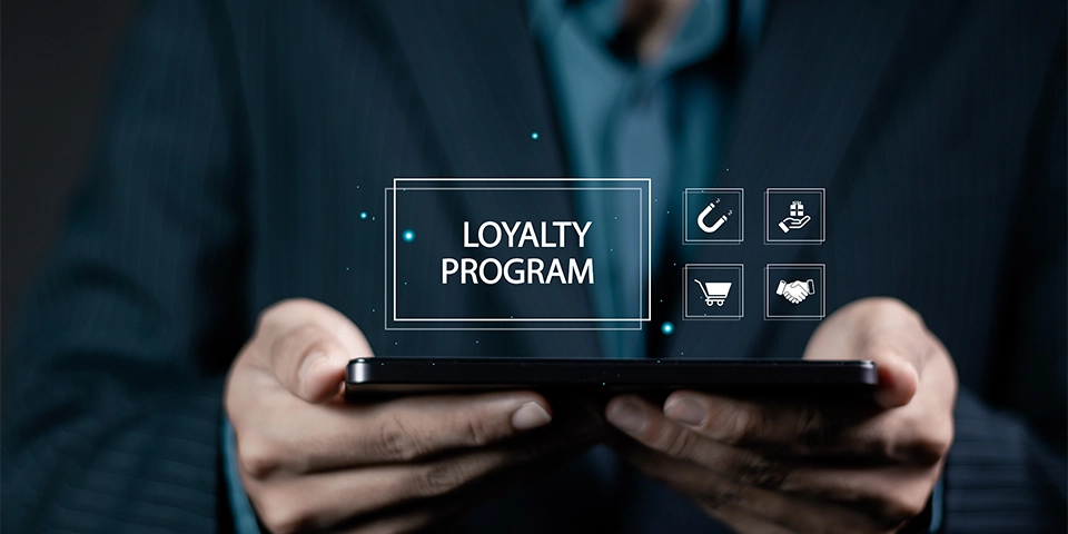 looyaltydbarticle2